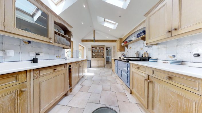 GfsCV5wdnJo – Kitchen